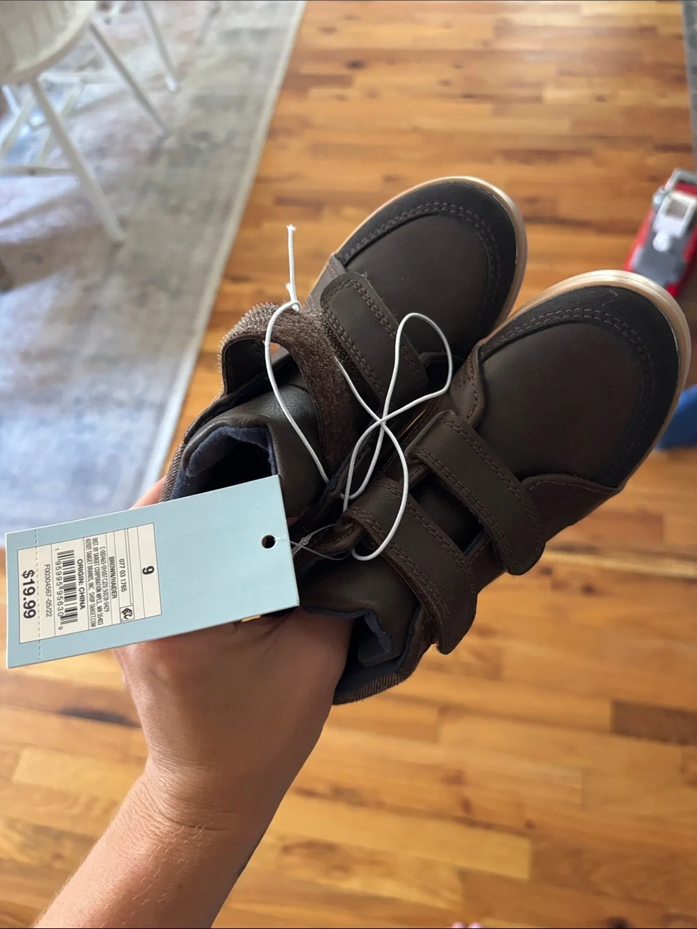 Cat and Jack Brown Velcro Casual Shoes